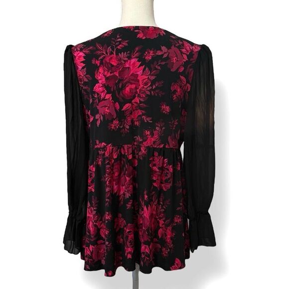 Torrid Black and Pink Floral Surplice Sheer Sleeve Polyester Top Sz XXL - Picture 10 of 13